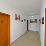 Nelamari * Ksamil