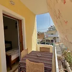 Nelamari * Ksamil