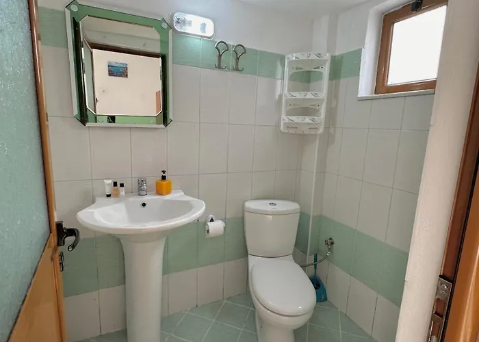 Apartament Nelamari *